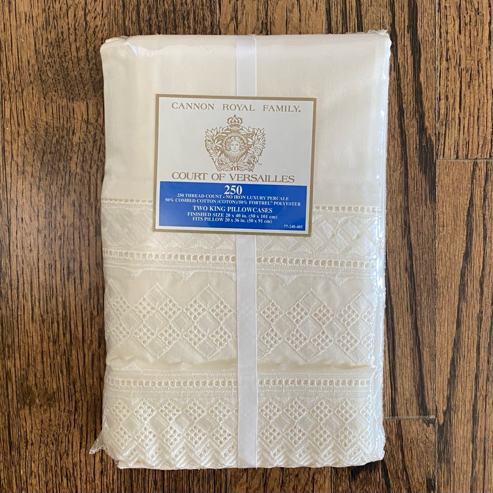 Cannon Royal Family Luxury Percale Pillowcases